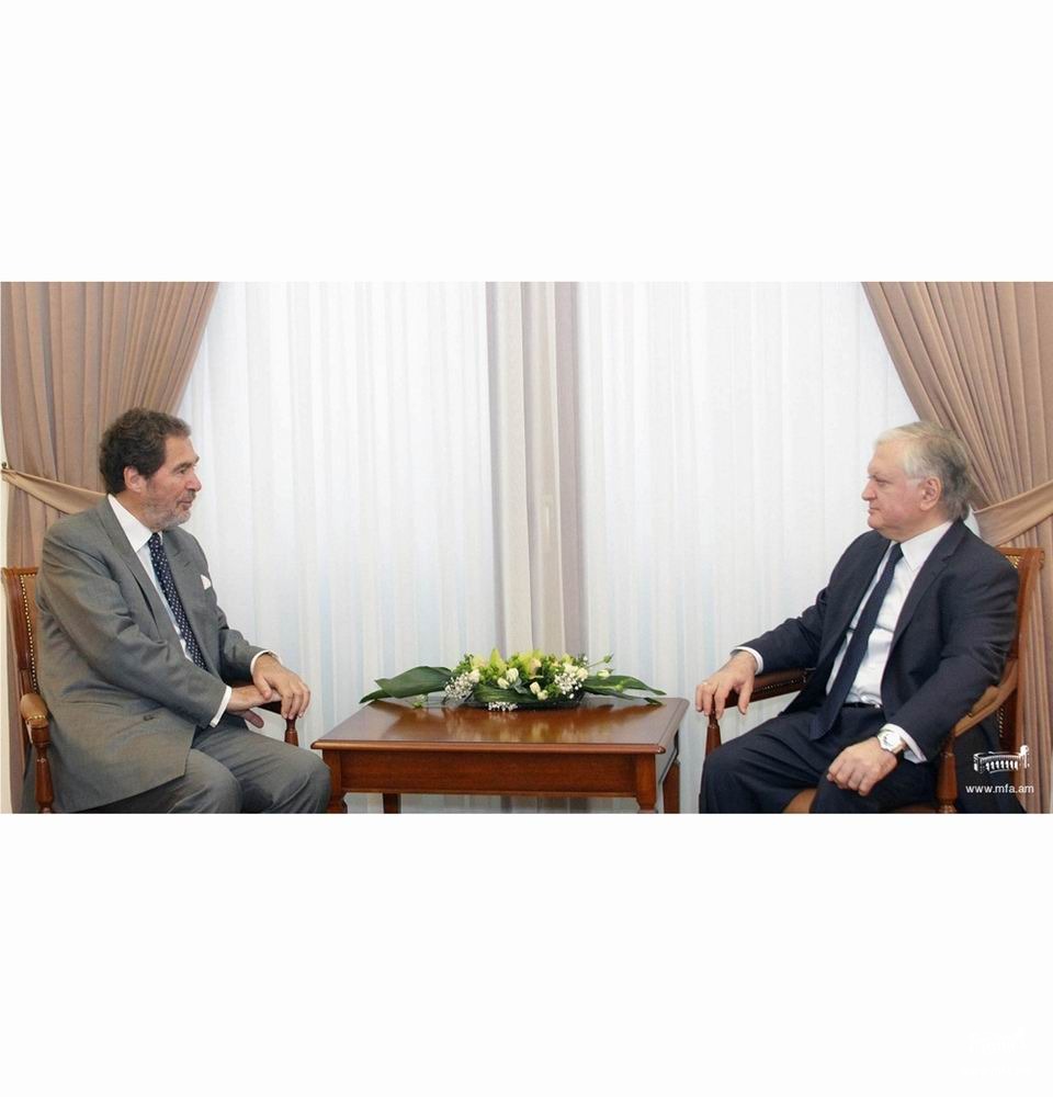 Foreign Minister of Armenia received BSEC Secretary General